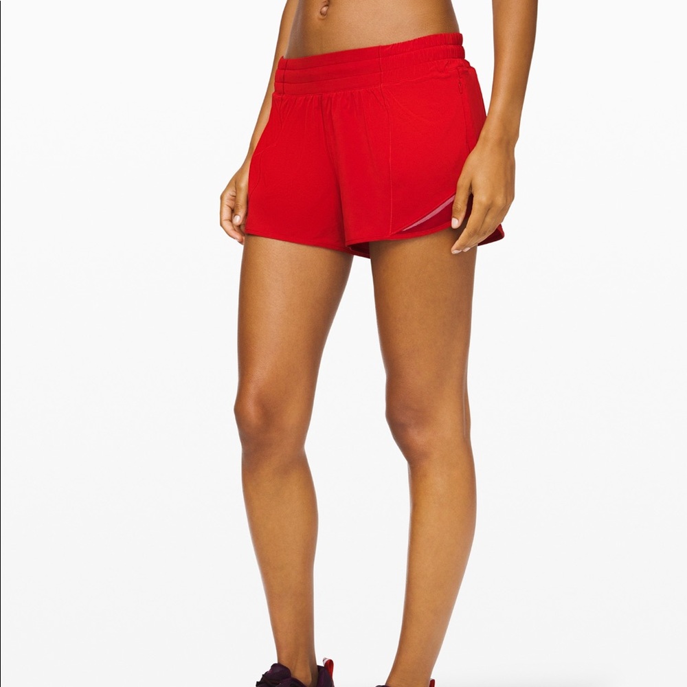 ❌SOLD❌ Lululemon Hotty Hot LR short 4” lined - Picture 6 of 7